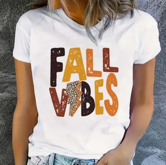 Tops - Fall Print T- shirt